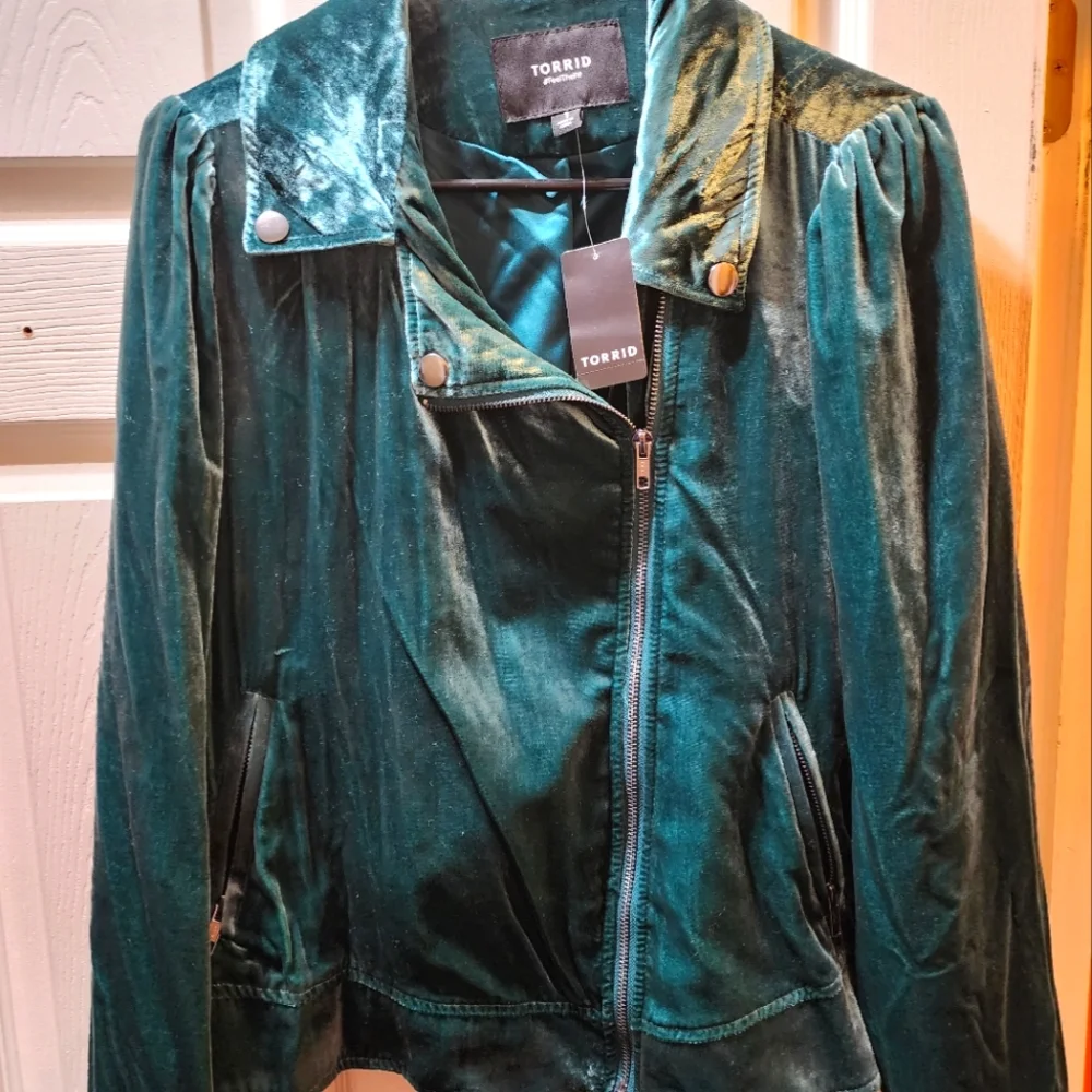 Torrid Jacket - Picture 1 of 4